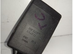 Recambio de enganche cinturon trasero central para citroën c4 picasso 1.6 16v hdi fap referencia OEM IAM 9681543677A   2