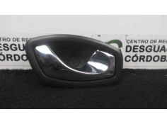 Recambio de maneta interior delantera derecha para renault megane iii berlina 5 p 1.5 dci diesel fap referencia OEM IAM 82672000