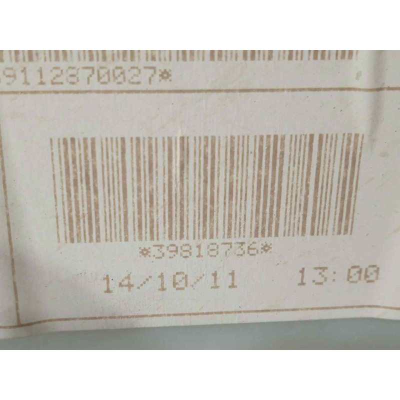 Recambio de guarnecido puerta delantera izquierda para volvo xc60 2.0 diesel cat referencia OEM IAM 39818736 BEIGE 