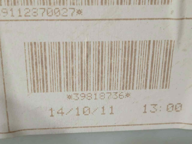 Recambio de guarnecido puerta delantera izquierda para volvo xc60 2.0 diesel cat referencia OEM IAM 39818736 BEIGE 