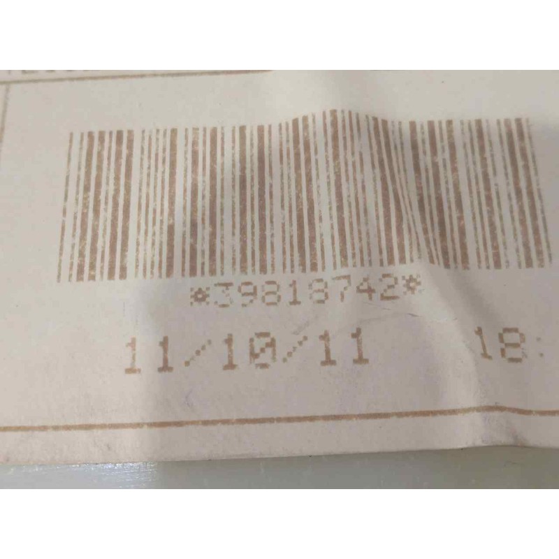 Recambio de guarnecido puerta trasera derecha para volvo xc60 2.0 diesel cat referencia OEM IAM 39818742 BEIGE 