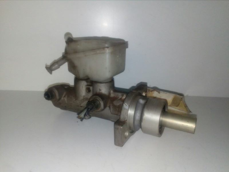 Recambio de bomba freno para citroën xsara picasso 1.6 referencia OEM IAM 221710  