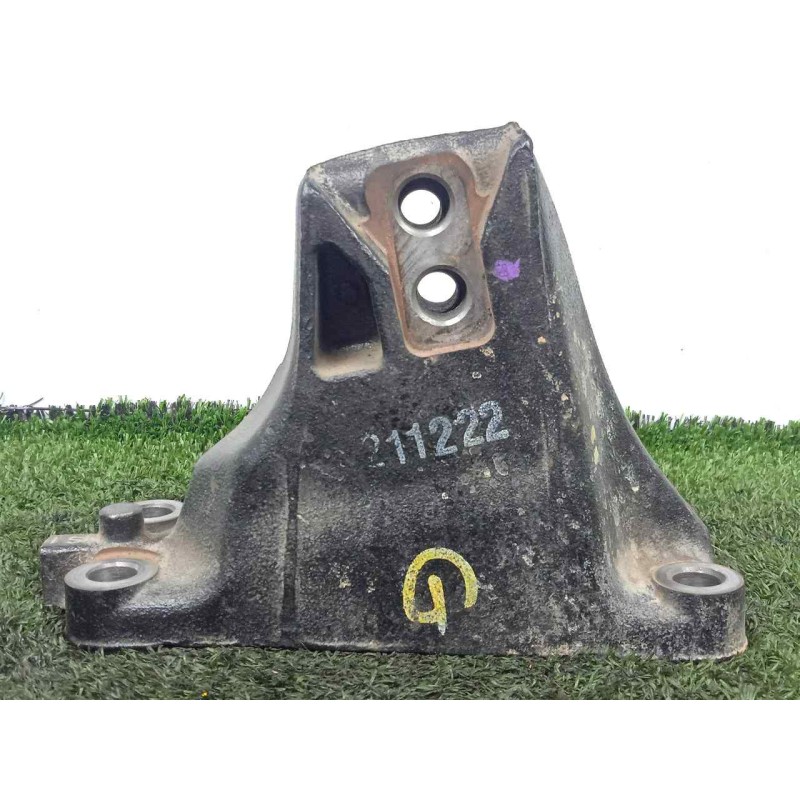 Recambio de soporte cambio para hyundai i40 cw 1.7 crdi cat referencia OEM IAM 431203D030  
