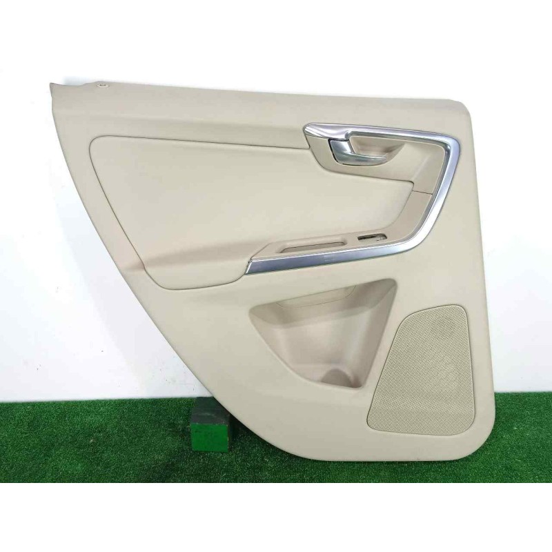 Recambio de guarnecido puerta trasera izquierda para volvo xc60 2.0 diesel cat referencia OEM IAM 39818740 BEIGE 