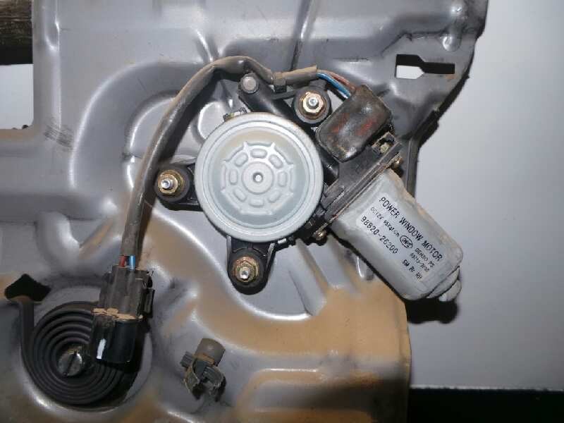 Recambio de elevalunas trasero derecho para hyundai santa fe (sm) 2.4 cat referencia OEM IAM 8348026030-9882026200  