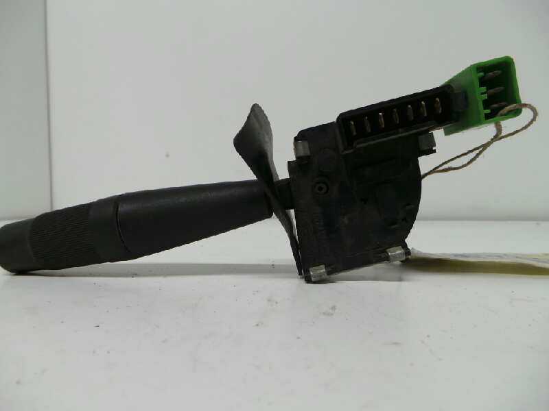 Recambio de mando limpia para peugeot 205 berlina 1.9 diesel referencia OEM IAM  REDONDO 