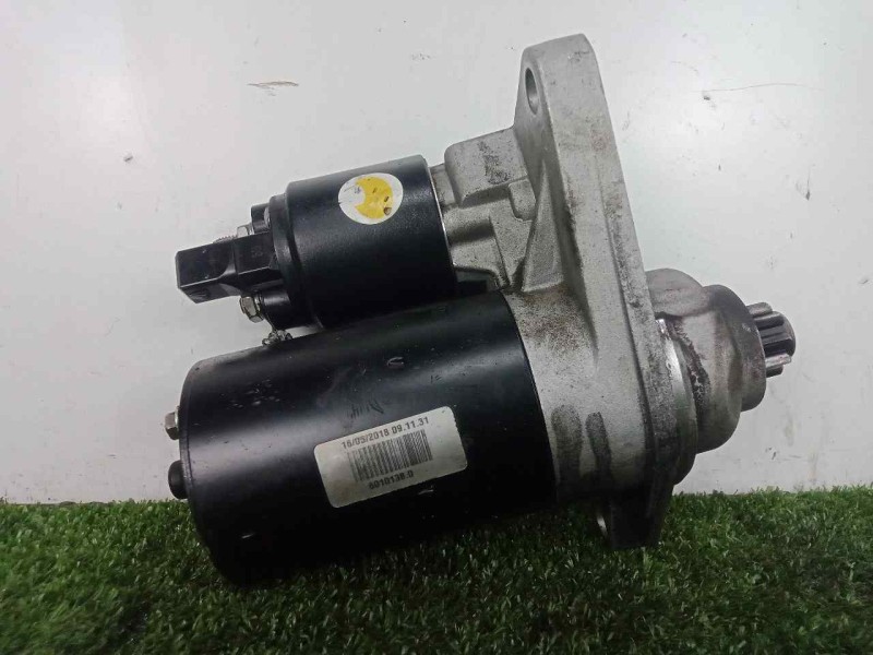Recambio de motor arranque para volkswagen polo (9n1) 1.2 12v referencia OEM IAM 6010138 10.DIENTES 
