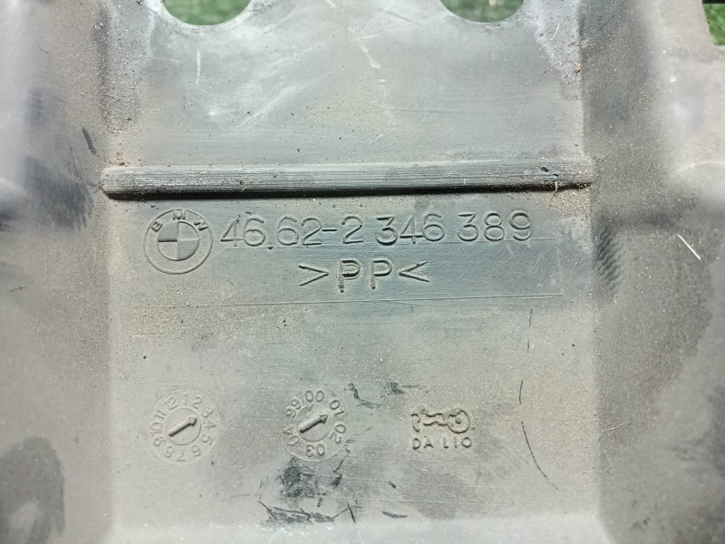 Recambio de moldura para bmw f 650 referencia OEM IAM 46622346389 R13 - 00-06 