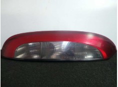 Recambio de piloto trasero izquierdo para opel corsa c referencia OEM IAM  CORSA.C - 01-03 ROJO