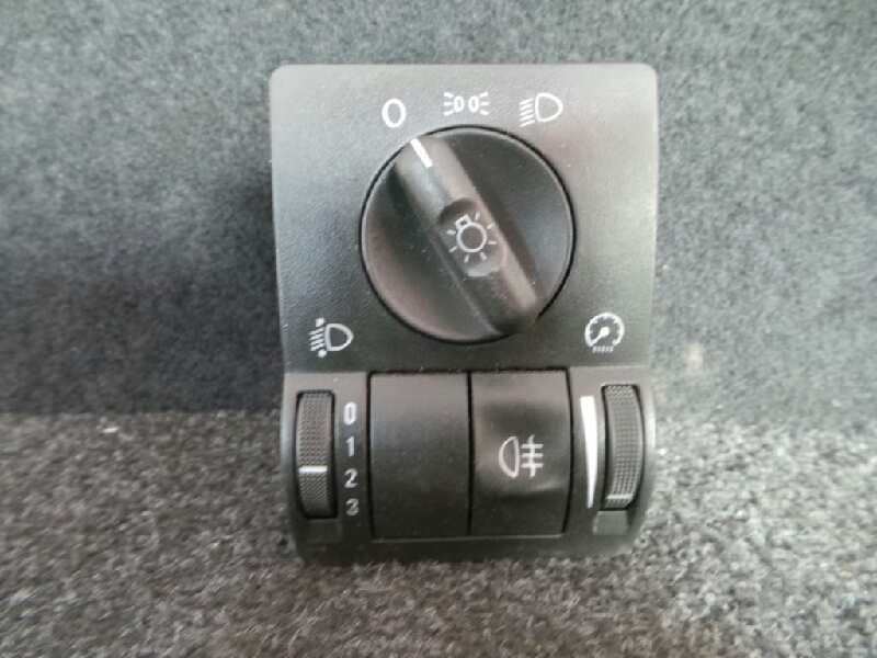 Recambio de interruptor luces para opel corsa c 1.2 16v cat (z 12 xe / lw4) referencia OEM IAM 9116612-0524119 CORSA.C 1.ANTINIE