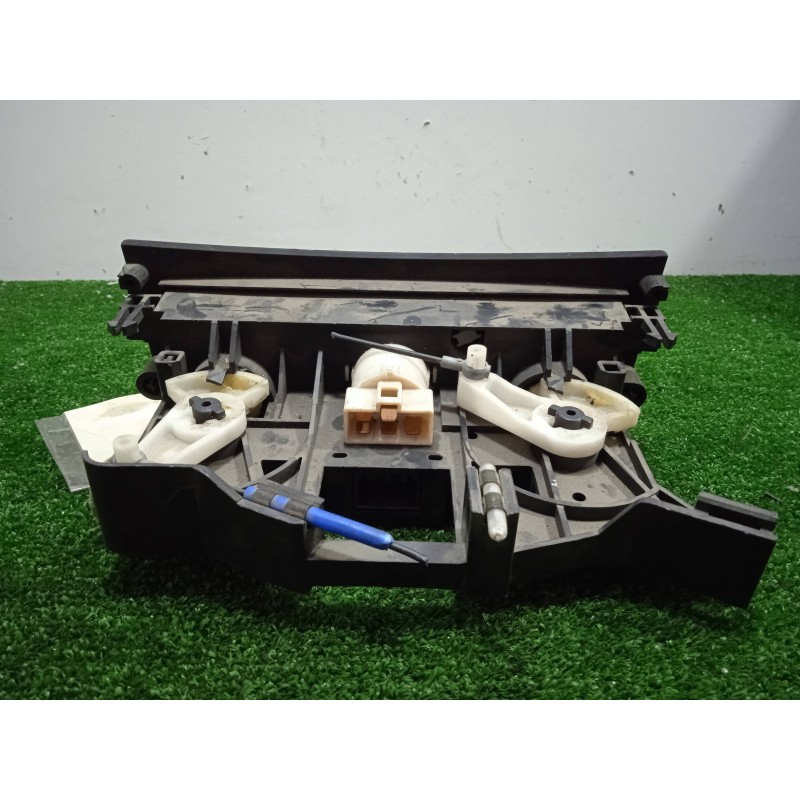 Recambio de mando calefaccion / aire acondicionado para mitsubishi space star (dg0) referencia OEM IAM MR914556-MR913598  