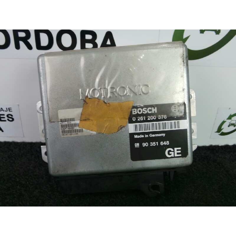 Recambio de centralita motor uce para opel vectra a 2.0 referencia OEM IAM 0261200376-90351648 BOSCH 