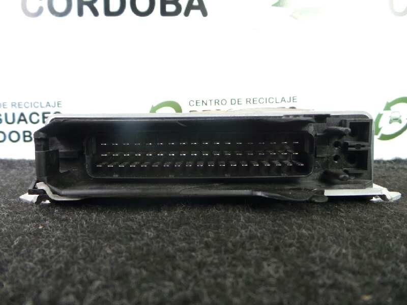 Recambio de centralita motor uce para opel vectra a 2.0 referencia OEM IAM 0261200376-90351648 BOSCH 