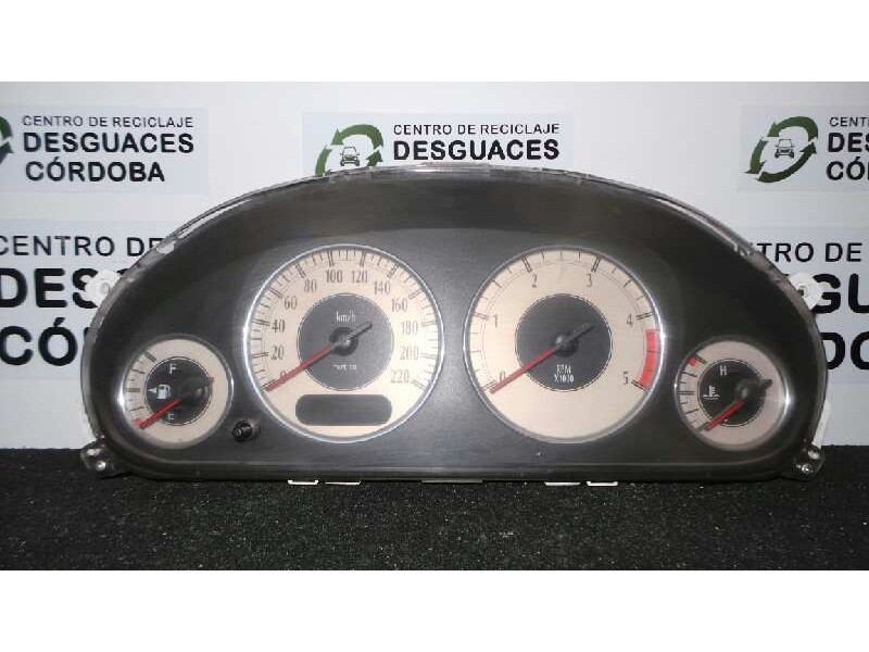 Recambio de cuadro instrumentos para chrysler voyager (rg) 2.5 crd cat referencia OEM IAM R825AI-TN1575107253-70113R-P04685825AI