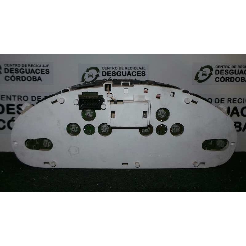 Recambio de cuadro instrumentos para chrysler voyager (rg) 2.5 crd cat referencia OEM IAM R825AI-TN1575107253-70113R-P04685825AI