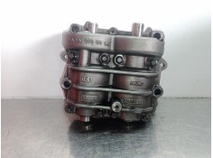 Recambio de bomba aceite para mercedes-benz clase b (w245) 2.0 cdi cat referencia OEM IAM A6400100536  
