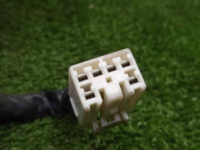 Recambio de piloto trasero derecho para kia rio 1.3 cat referencia OEM IAM  02-05 