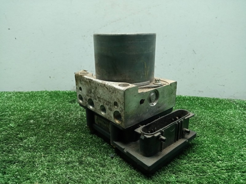 Recambio de abs para renault megane ii berlina 3p 1.5 dci diesel referencia OEM IAM 8200038695-0265800300-  