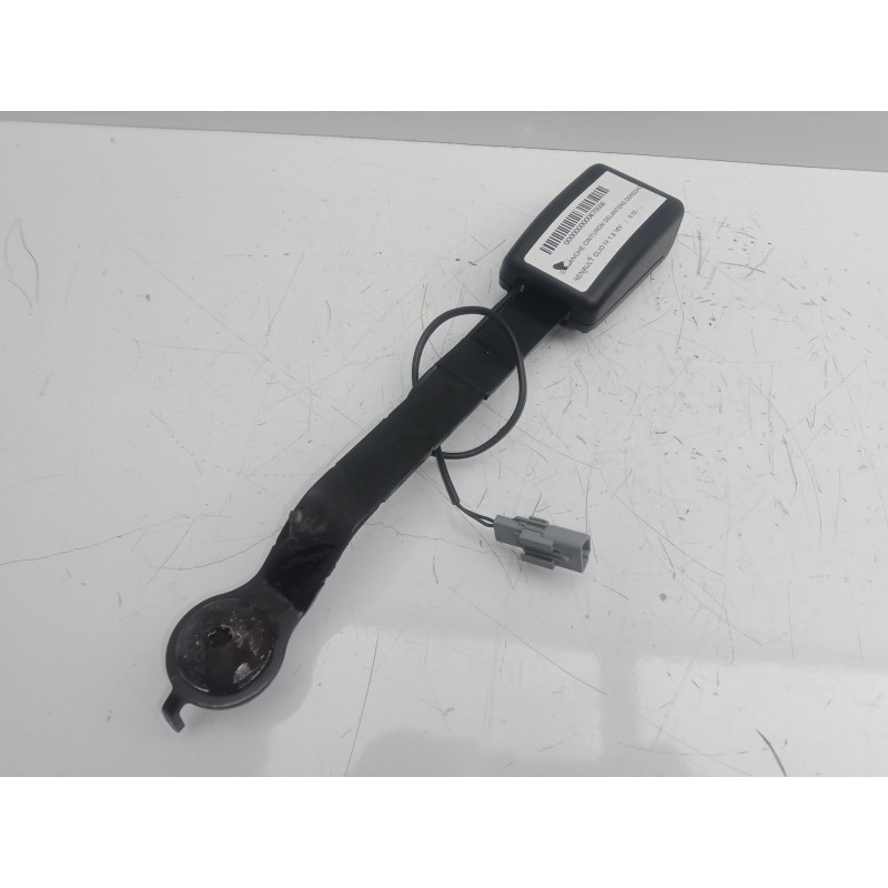 Recambio de enganche cinturon delantero derecho para renault clio iv 1.2 16v referencia OEM IAM 878177659R 2.PINES 