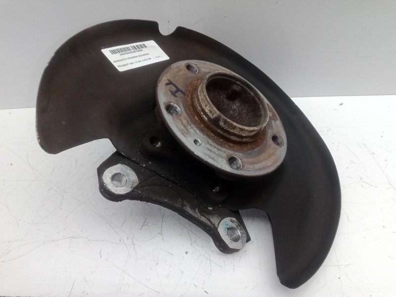 Recambio de mangueta trasera izquierda para peugeot 308 1.6 16v e-hdi fap referencia OEM IAM   