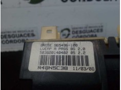 Recambio de motor elevalunas delantero derecho para citroën c4 berlina 1.4 16v referencia OEM IAM 9681574880-964876100-965496100 2