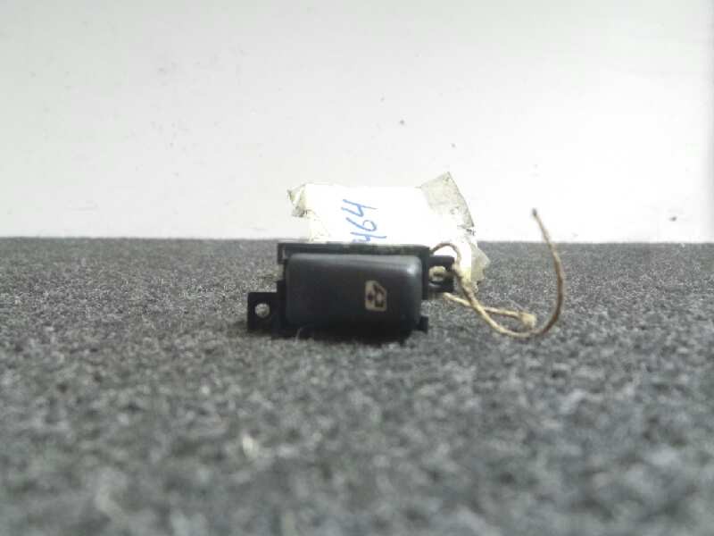 Recambio de mando elevalunas delantero izquierdo para renault safrane (b54) 2.0 16v referencia OEM IAM   
