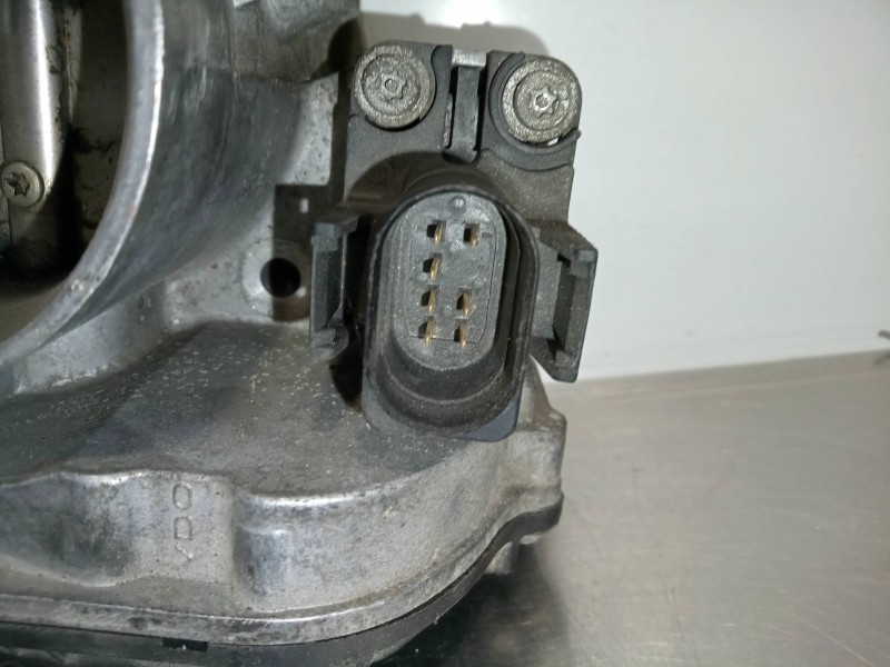Recambio de caja mariposa para audi a4 berlina (b5) 1.8 20v referencia OEM IAM 058133063-408237210001-VDO  