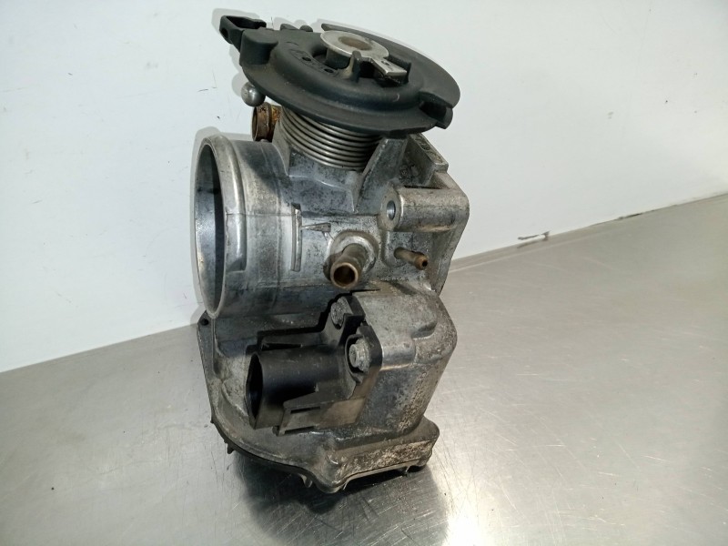 Recambio de caja mariposa para audi a4 berlina (b5) 1.8 20v referencia OEM IAM 058133063-408237210001-VDO  
