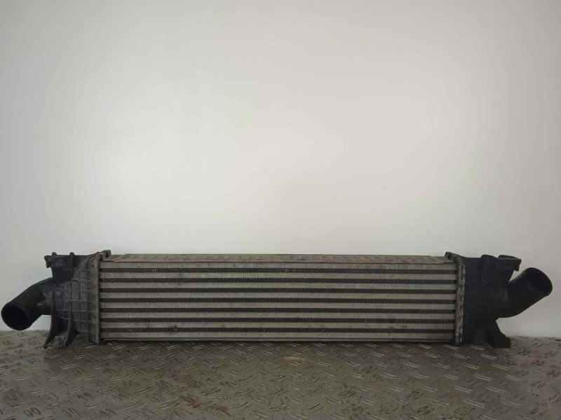 Recambio de intercooler para ford focus berlina (cap) 1.6 tdci cat referencia OEM IAM  130X600X50 ALUMINIO
