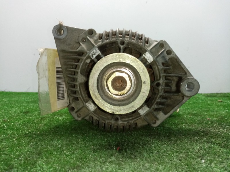 Recambio de alternador para renault megane i classic (la0) 1.9 diesel referencia OEM IAM 2541983C-7700424594 80AH 