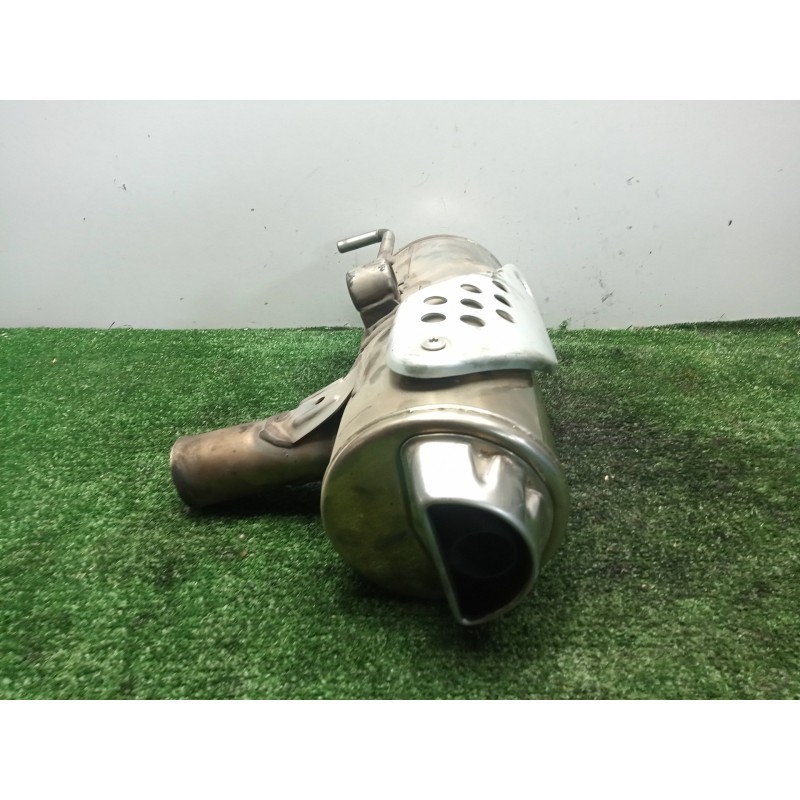 Recambio de silenciador trasero para bmw f 650 referencia OEM IAM 18122345850 R13-00-06 DERECHO