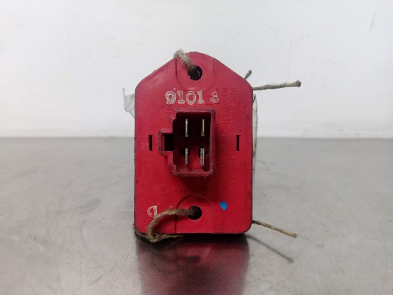 Recambio de resistencia calefaccion para daewoo nubira berlina 1.6 cat referencia OEM IAM 91013 4.PINES 