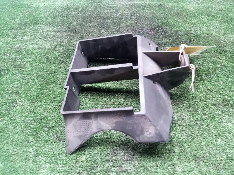 Recambio de moldura para bmw f 650 referencia OEM IAM 17112343553 R13 - 00-06 