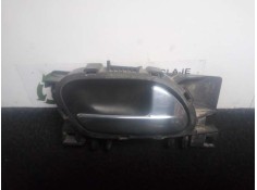 Recambio de maneta interior delantera derecha para peugeot 207 1.6 hdi referencia OEM IAM 96555516VD CROMADA 