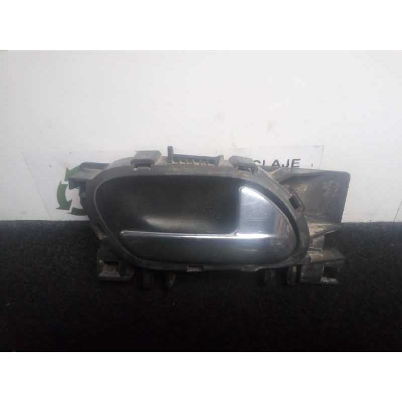 Recambio de maneta interior delantera derecha para peugeot 207 1.6 hdi referencia OEM IAM 96555516VD CROMADA 