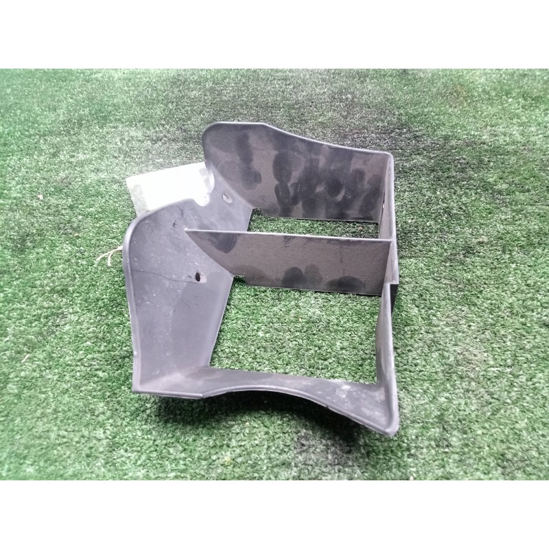 Recambio de moldura para bmw f 650 referencia OEM IAM 17112343553 R13 - 00-06 