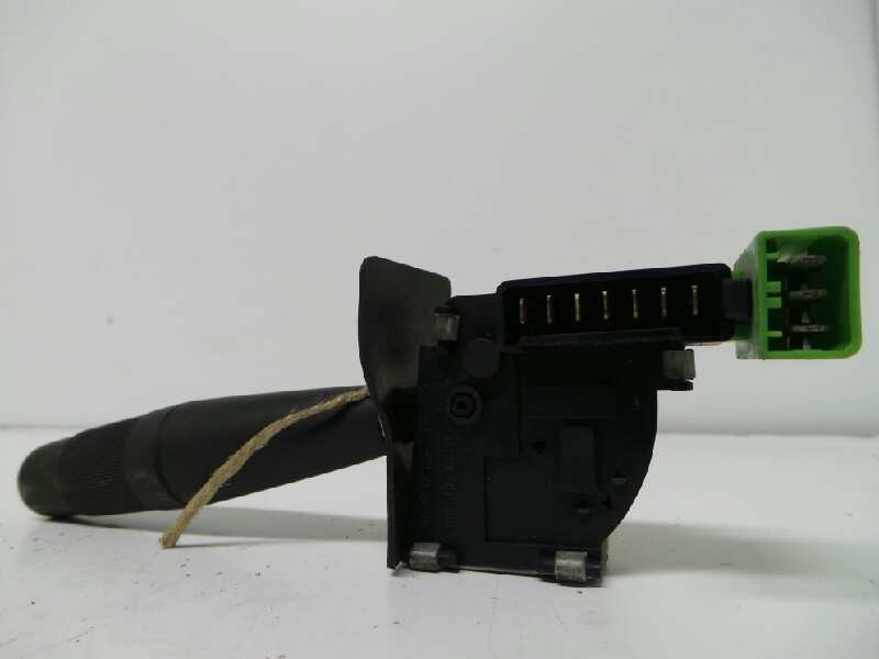 Recambio de mando limpia para peugeot 205 berlina referencia OEM IAM  REDONDO 