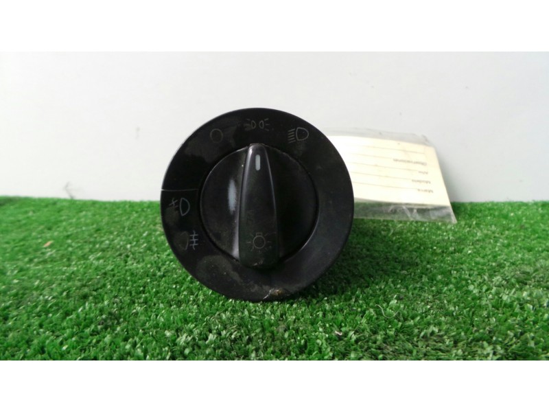 Recambio de interruptor luces para volkswagen golf iv berlina (1j1) 1.6 referencia OEM IAM 1C0941531A 2.NIEBLAS 