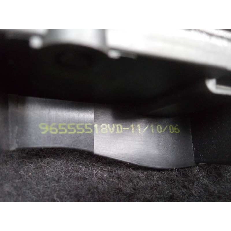 Recambio de maneta interior trasera izquierda para peugeot 207 1.6 hdi referencia OEM IAM 96555518VD CROMADA 