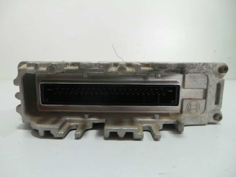 Recambio de centralita motor uce para volkswagen vento (1h2) 1.8 gasolina referencia OEM IAM 0261200760-1H0907311F  BOSCH