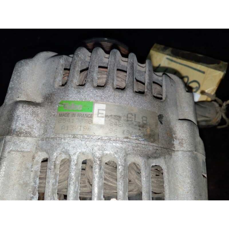Recambio de alternador para peugeot 309 1.4 referencia OEM IAM 2541767B 2 PATILLAS CL8