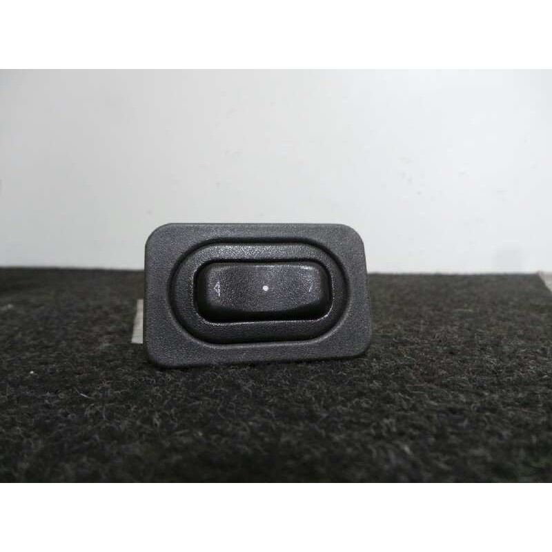 Recambio de mando elevalunas delantero derecho para opel corsa c 1.2 16v cat (z 12 xe / lw4) referencia OEM IAM   4 PINES