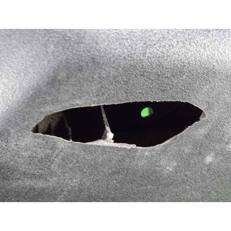 Recambio de asiento delantero derecho para iveco daily furgón 2.3 diesel cat referencia OEM IAM SINREFERENCIA TELA 14-19