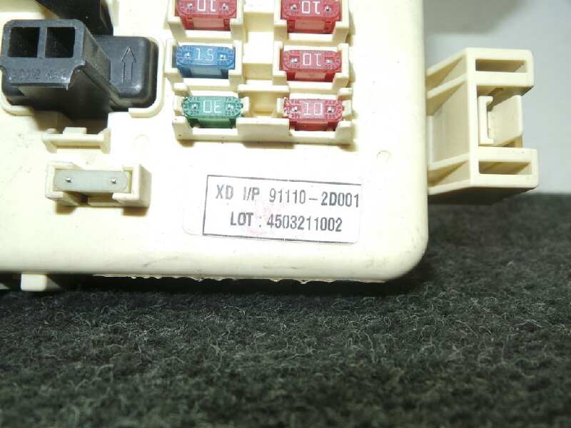 Recambio de caja reles / fusibles para hyundai elantra (xd) 2.0 crdi cat referencia OEM IAM 911102D001-4503211002  