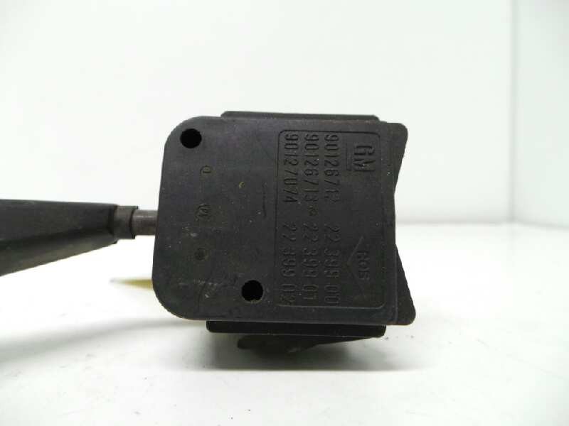 Recambio de mando intermitentes para opel corsa a referencia OEM IAM 90126712 90126713 90127074