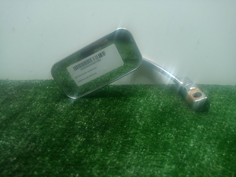 Recambio de retrovisor derecho para yamaha 250 special referencia OEM IAM  NO ES ORIGINAL 