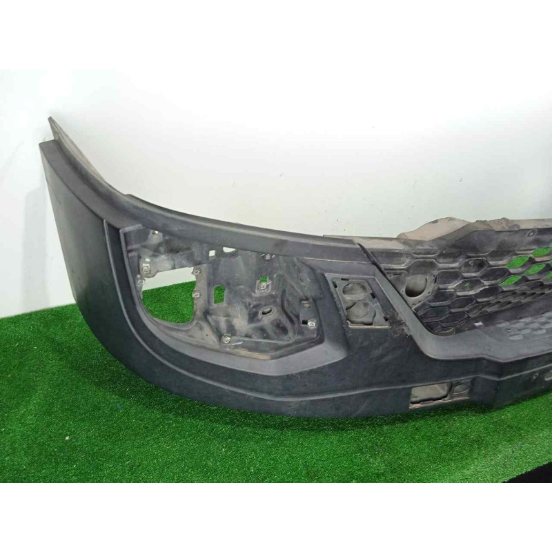 Recambio de paragolpes delantero para iveco daily furgón 2.3 diesel cat referencia OEM IAM 5801529745 14-19 