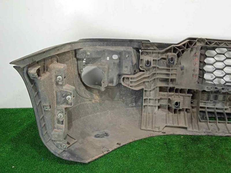Recambio de paragolpes delantero para iveco daily furgón 2.3 diesel cat referencia OEM IAM 5801529745 14-19 