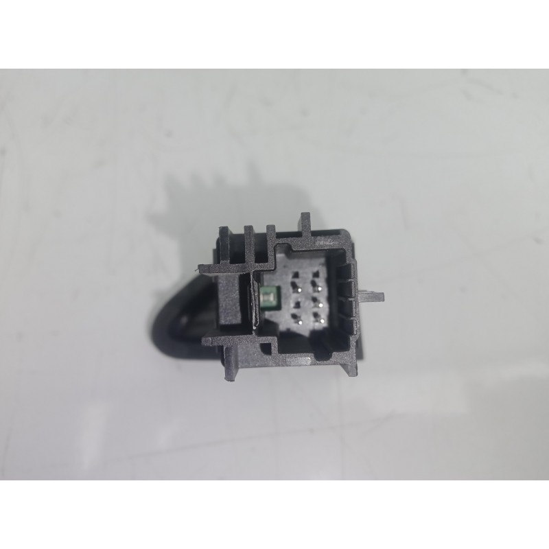 Recambio de warning para renault clio iv 1.2 16v referencia OEM IAM 252907372R 5.PINES 