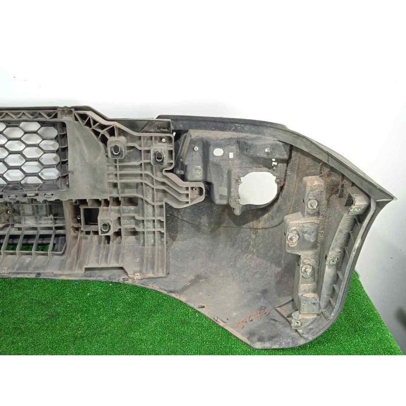 Recambio de paragolpes delantero para iveco daily furgón 2.3 diesel cat referencia OEM IAM 5801529745 14-19 